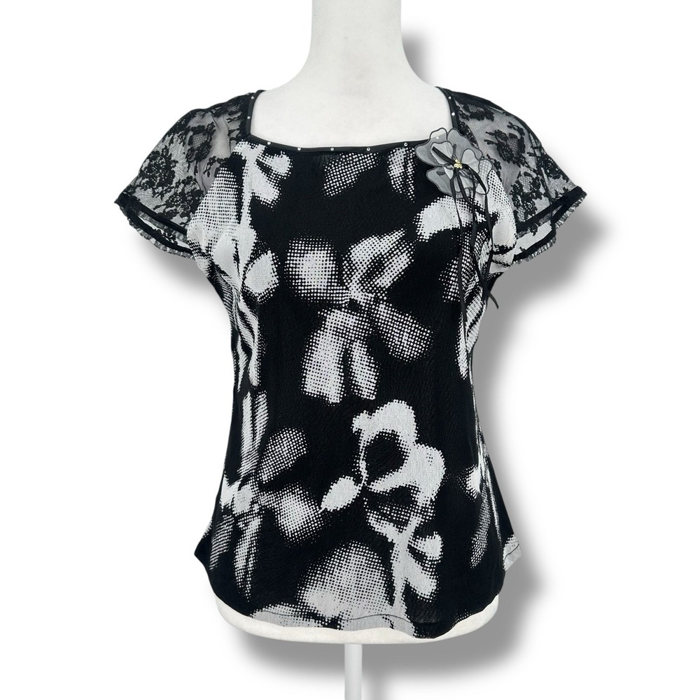 Y2K‎ Sheer Lace Top Black White Floral Mesh Cap Sleeve Whimsygoth Coquette Art S